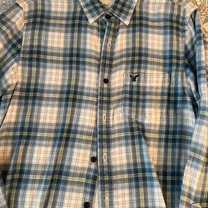 American Eagle Outfitters Blue and White Casual Button Down Shirt